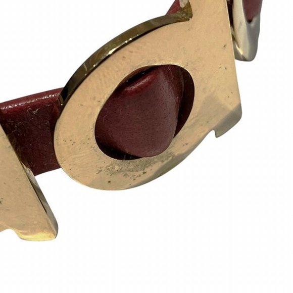 Salvatore Ferragamo Ferragamo Gancini Red Bangle Bracelet for Women - Picture 8 of 9